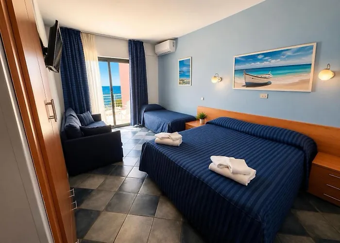 Hotel Jonic